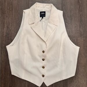Zara Women's Ivory Button-Up Vest Blouse